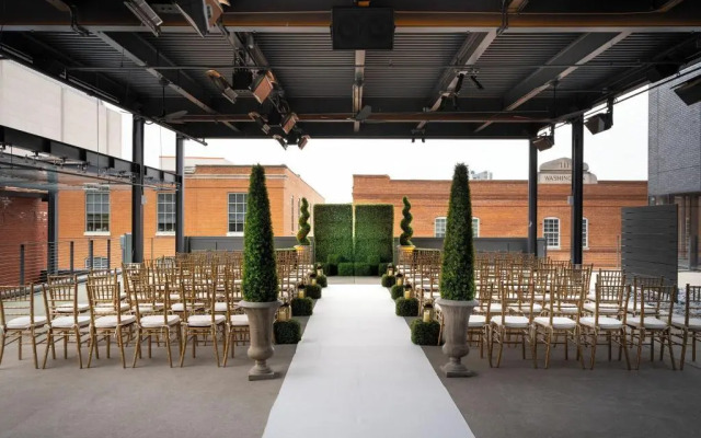 Moxy Louisville Downtown