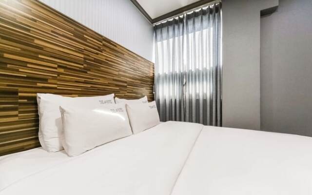 The Sharp Hotel
