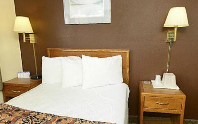 Americas Best Value Inn Hannibal