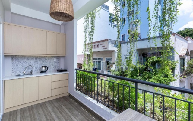 Cozrum Homes - Yoga Corner – Balcony – Ho Chi Minh City
