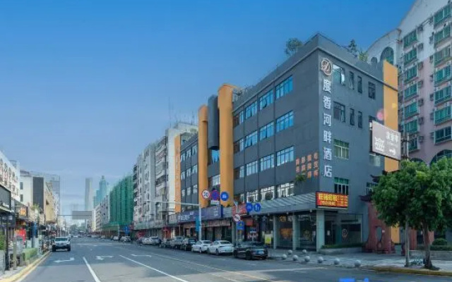 Duxiang Riverside Hotel (Nancheng Yinfeng Road Branch) — 2-star hotel in Dongguan