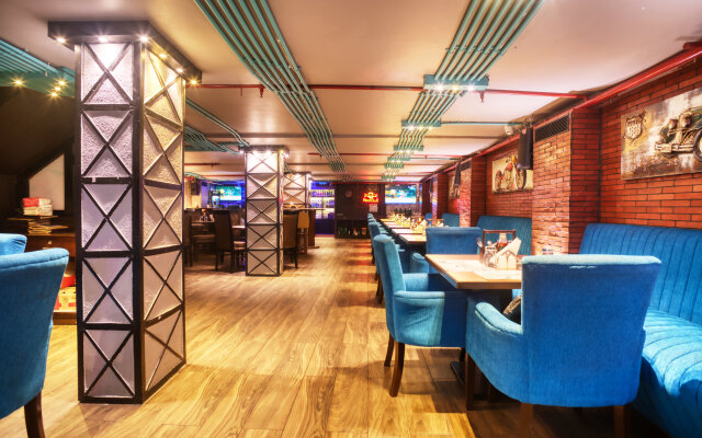 The Samilton - Kolkata