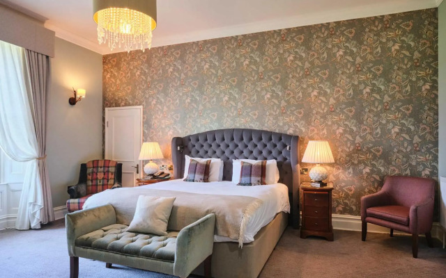 Stratton House Hotel & Spa
