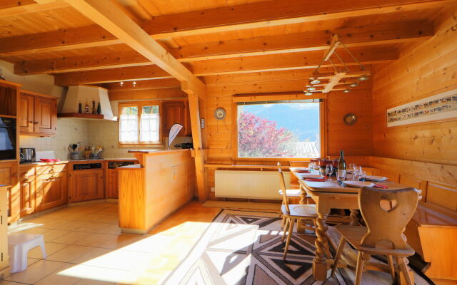 Chalet Zan-Fleuron