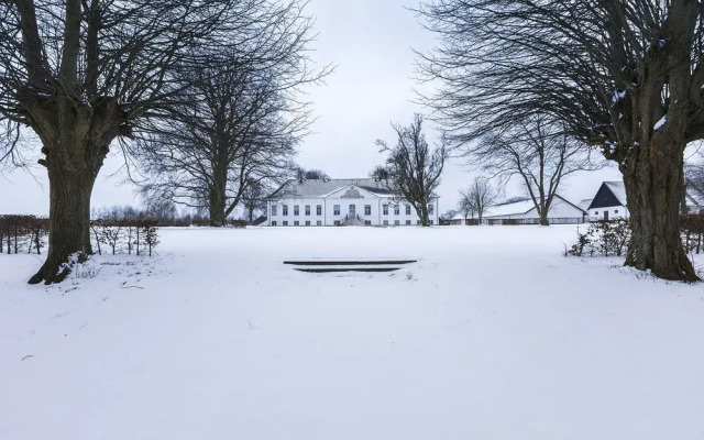 Frederiksberg Mansion B&B