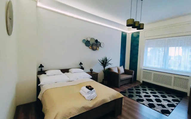 Central Palace Apartman