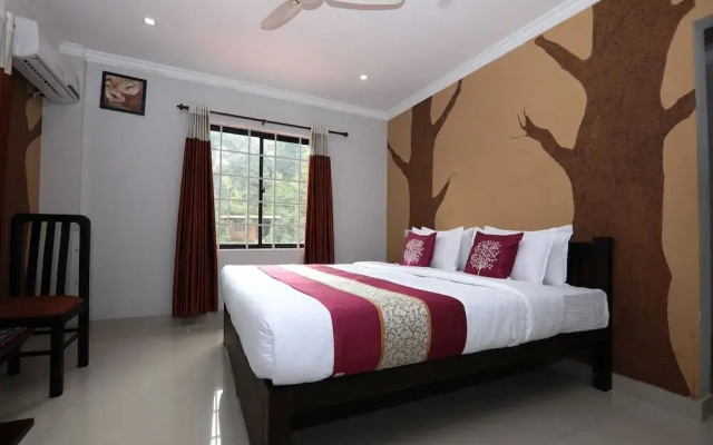 OYO 8843 Taaza Residency