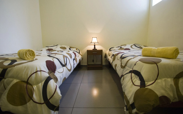 Lima House - Hostel
