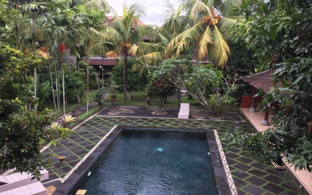 Puri Dalem Cottage Ubud