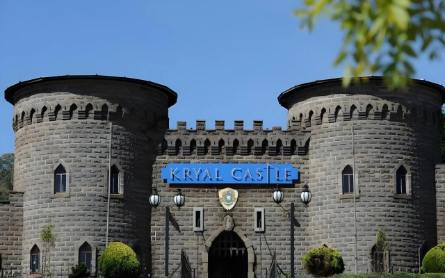 Kryal Castle