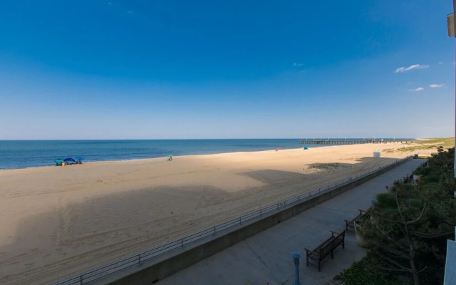 B106 Sandy Bottoms - 3 Br Condo