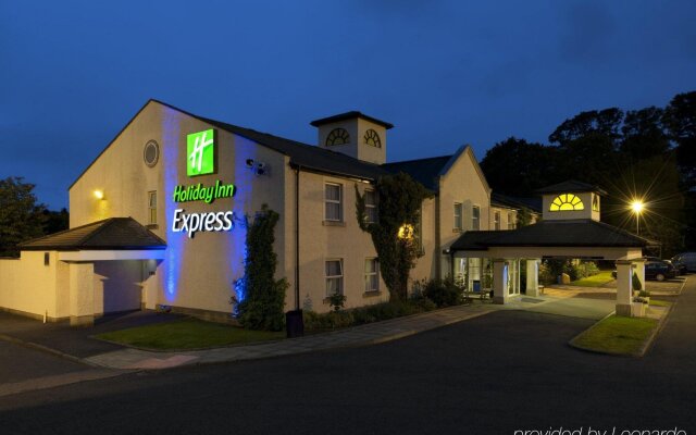 Holiday Inn Express Glenrothes, an IHG Hotel