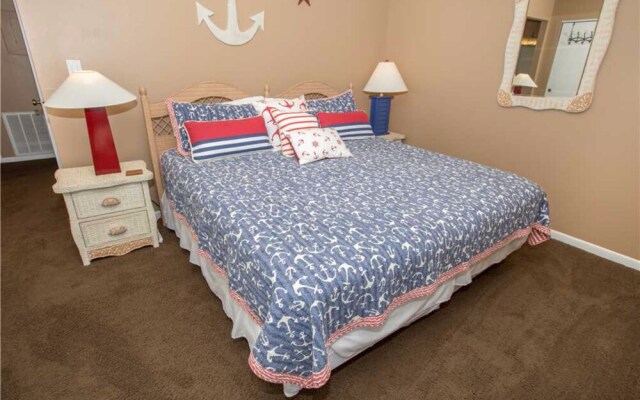 Sandpiper Cove Canal by Holiday Isle