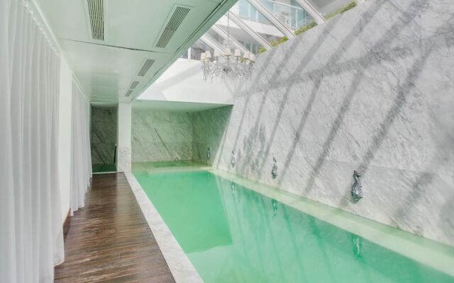 Lujoso apartamento con gran piscina - YOO 1405