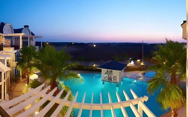 Seahorse Deluxe Hotel