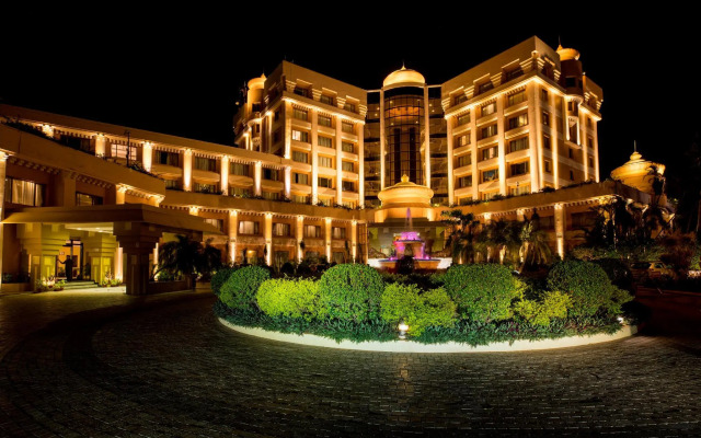 Hotel Swosti Premium
