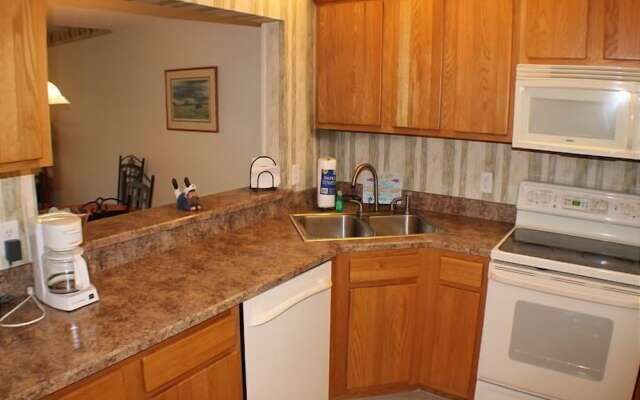 Summerhouse 228 2 Bedroom Condo by RedAwning