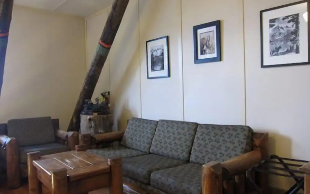 Paradise Inn