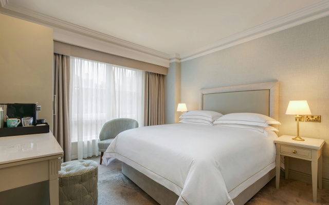 Brooks Hotel