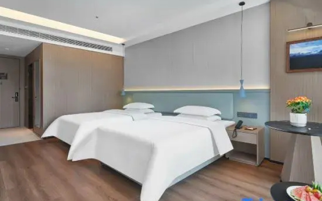 Yonghe International Hotel (Baicheng University Town)