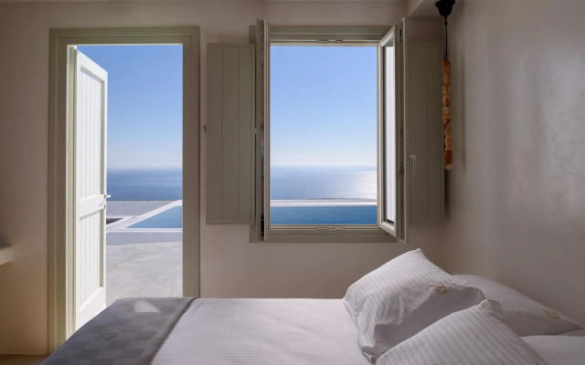 Terra Blanca Suites