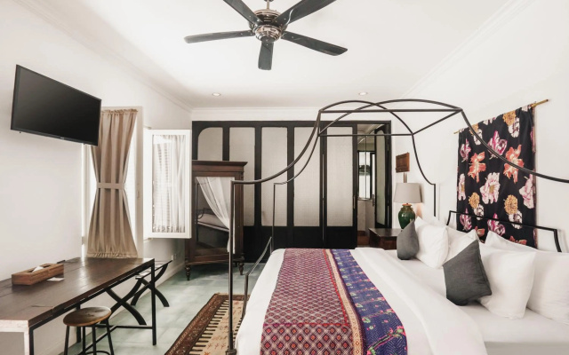 Brown Feather Batu Belig – Guest Rooms – Bali