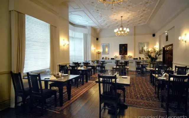 New Inn Hotel at Coln