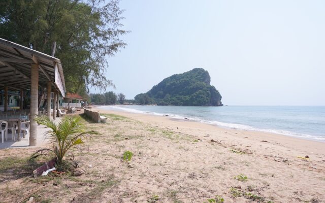 Boonchu Bangburd Resort at Chumphon