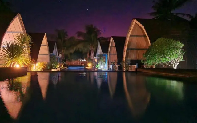 Youpy Bungalows