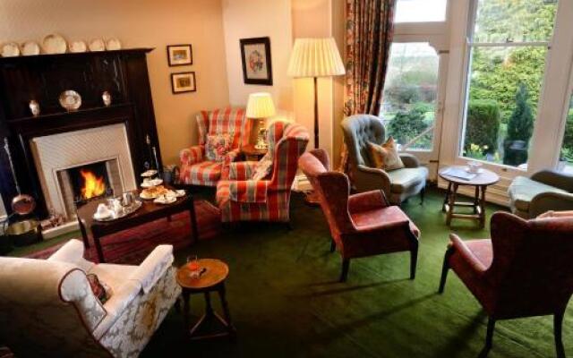 Clare House Hotel