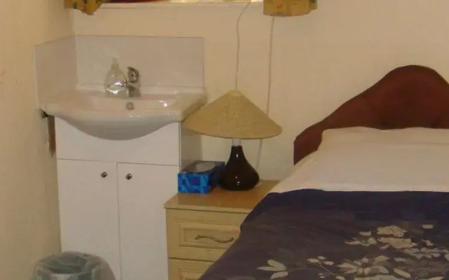 Glendale Guesthouse