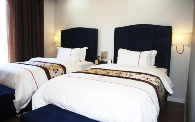 Brais Hotel