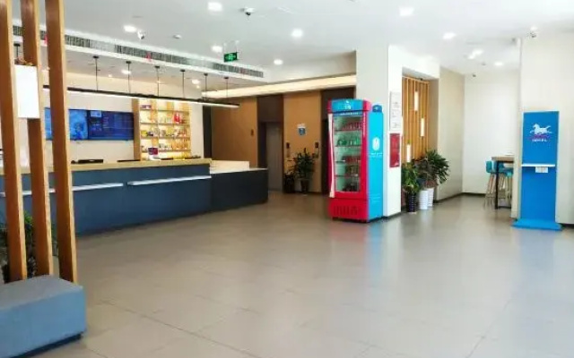 Jilun Hotel