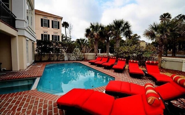 10 Knotts Way by RedAwning