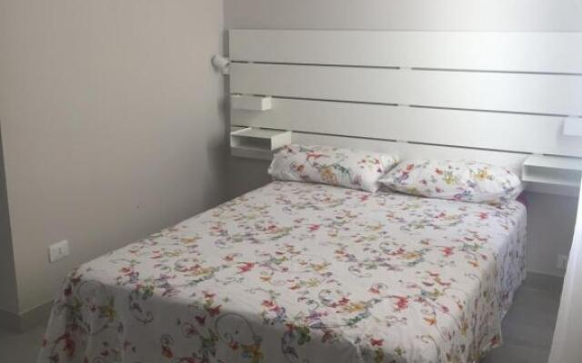2 camere 50 passi dal mare