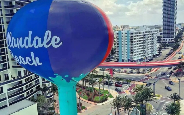 Lovely Apartment, Hallandale Beach!!!