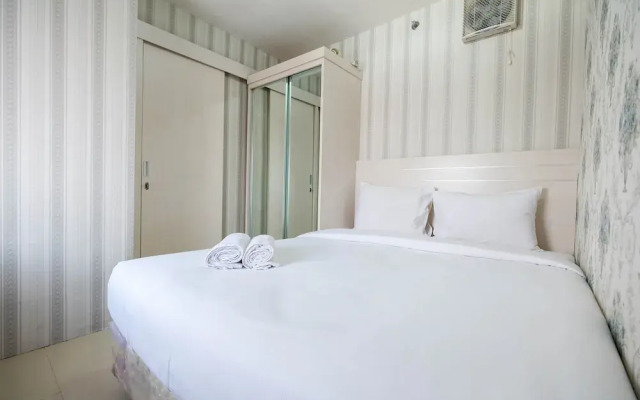 Comfy 2BR Bassura City Apartment Near Bassura Mall