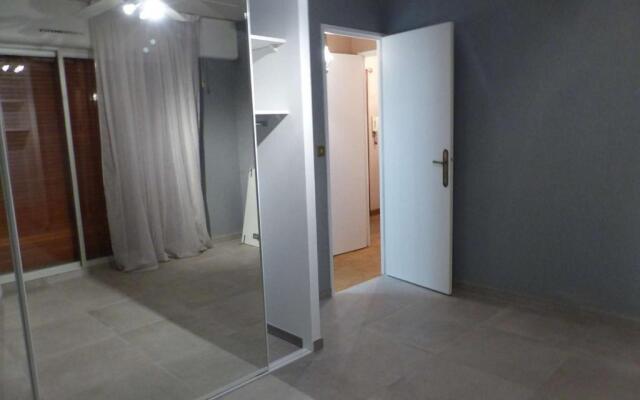 Appartement Le Lavandou, 2 pièces, 4 personnes - FR-1-308-123