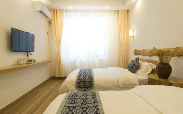 Jiesu Renwen Guest House