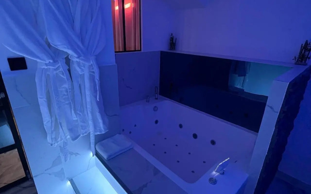 Le BLUE