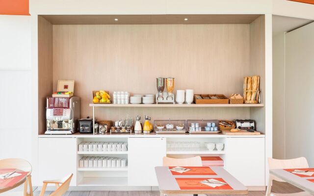 Aparthotel Adagio Access Paris Massy Gare TGV