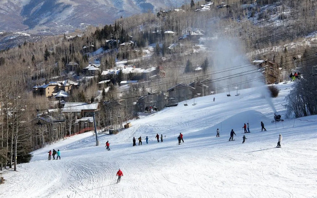 Stonebridge Condominiums