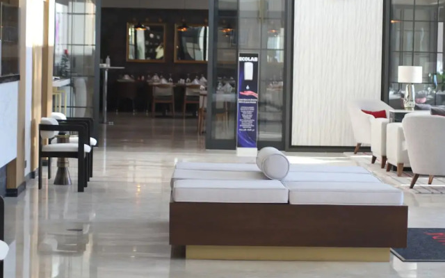 Ramada by Wyndham Izmir Aliaga