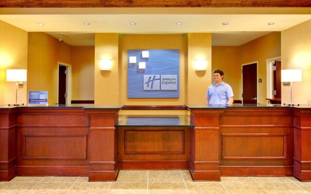 Holiday Inn Express & Suites Millington by IHG