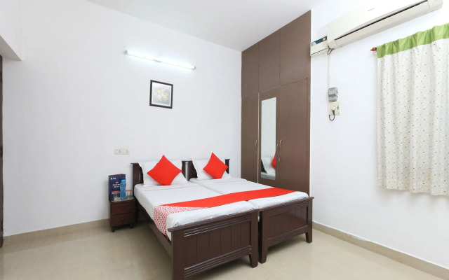 OYO 20004 SilverKey Kodambakkam