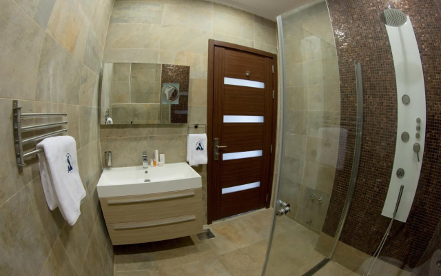 Sara Plaza Apartment Hotel