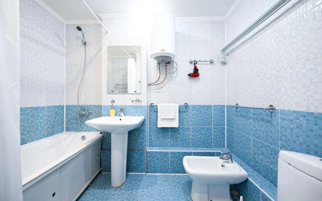 Пять Звезд на Елькина