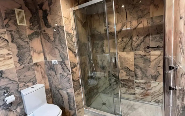 Apartamento Familiar Centro + PARKING