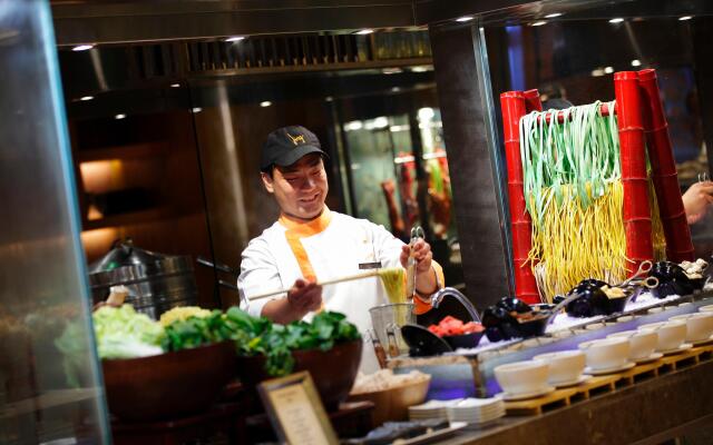 Crowne Plaza Chongqing New North Zone by IHG