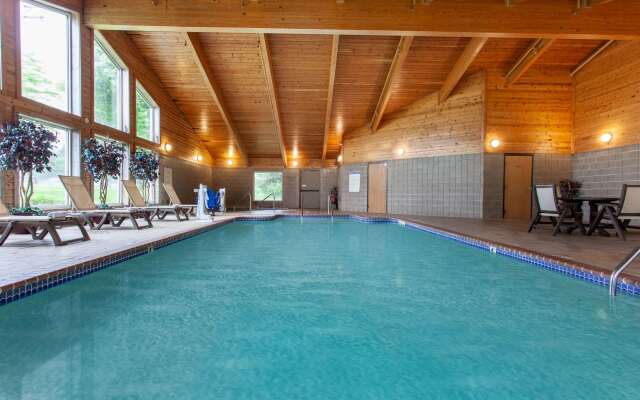 AmericInn by Wyndham Northfield